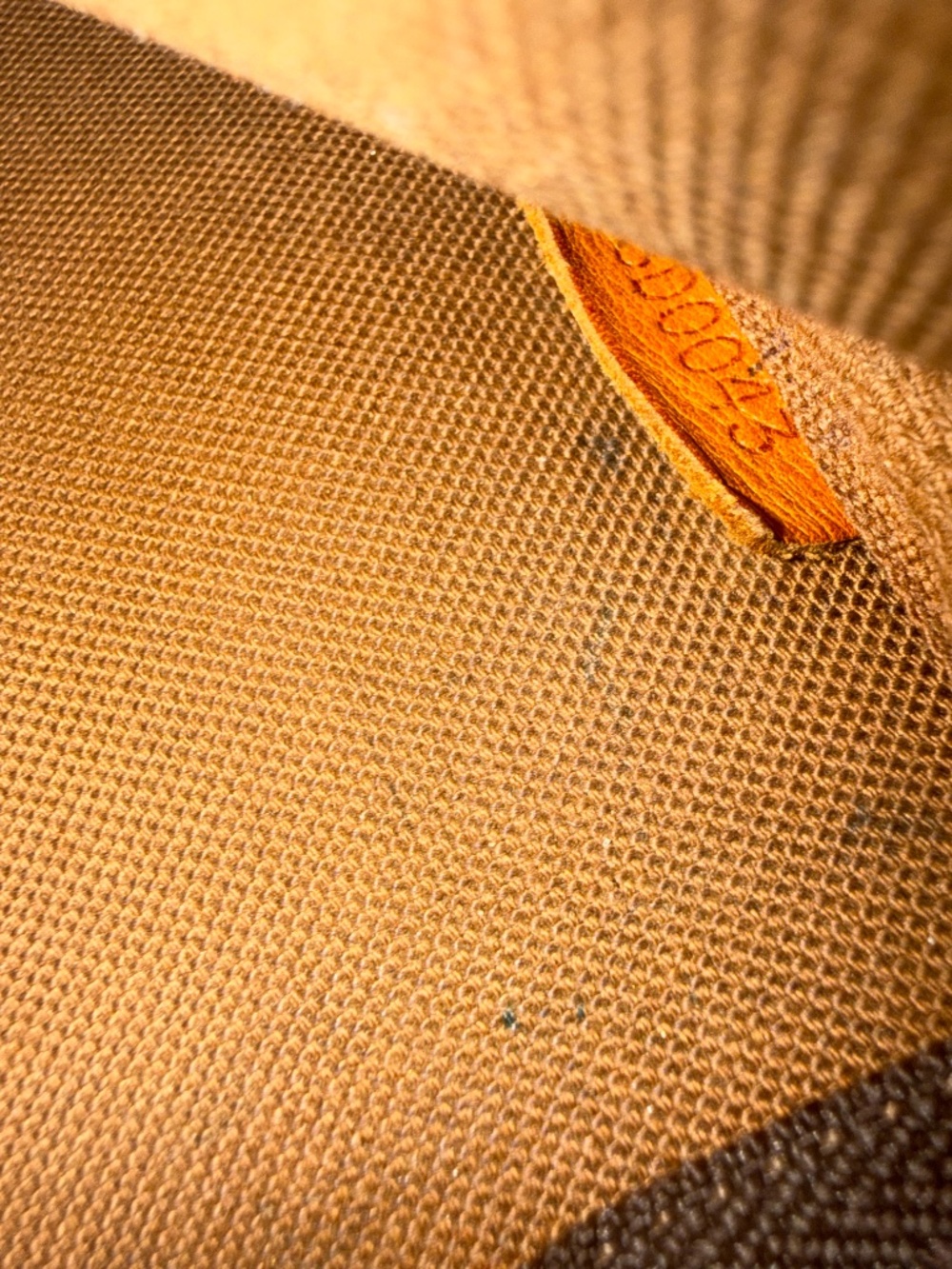 LOUIS VUITTON Vintage Pochette Signature Monogram (2001) - Picture 7 of 7